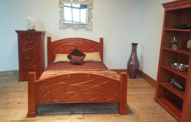 Solid Wood Beds