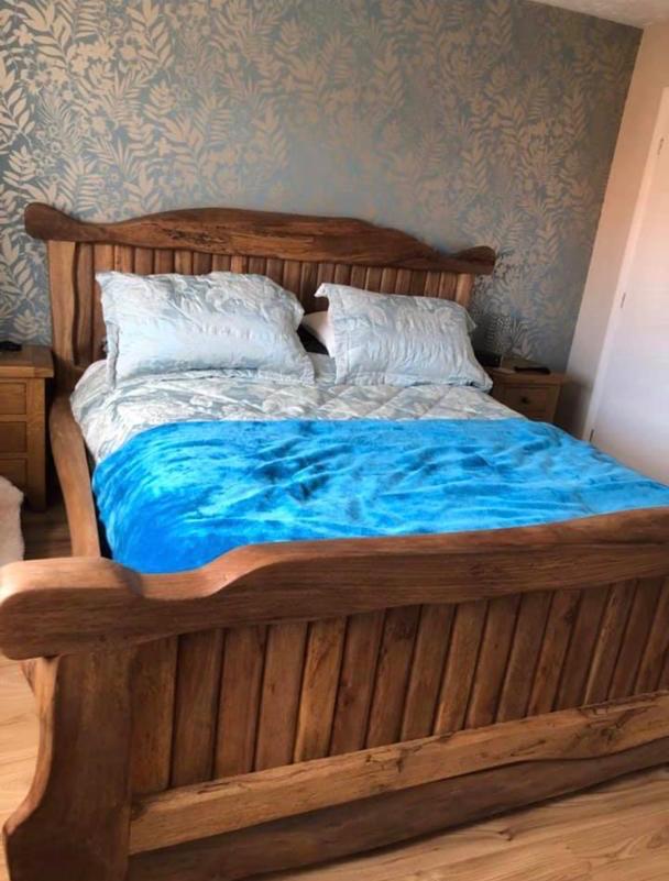 Solid Wood Beds