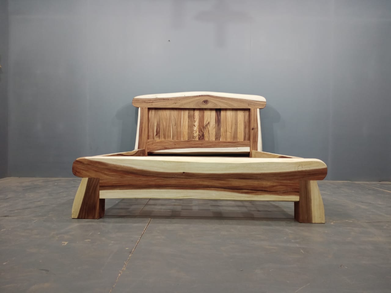 Solid Wood Beds